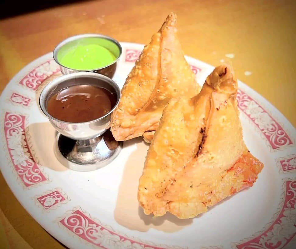 Chicken Samosa (1 pc)